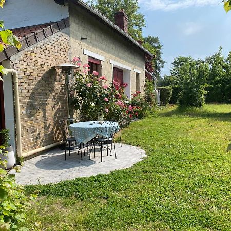 Studio Epicea Avec Jardin Dans Charmante Propriete Méry-sur-Oise Eksteriør billede