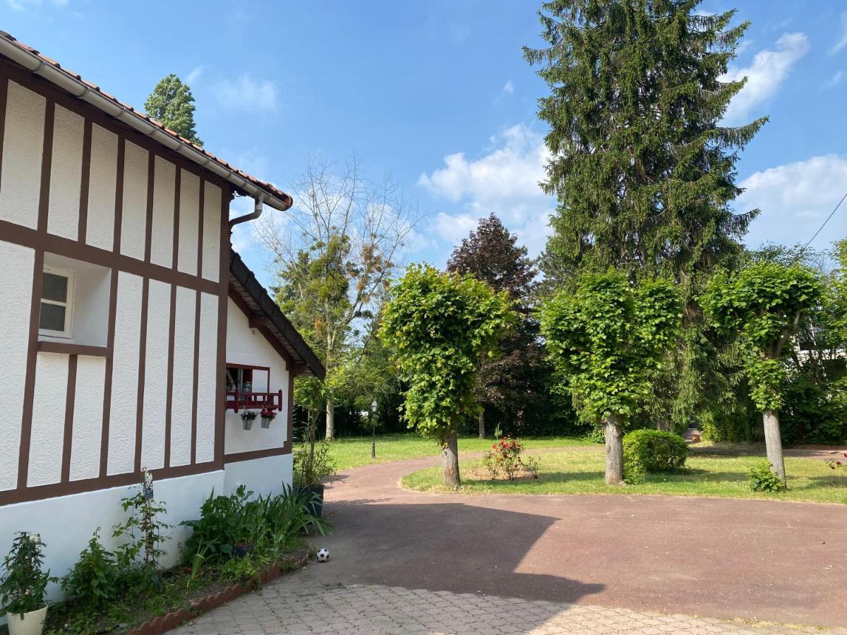 Studio Epicea Avec Jardin Dans Charmante Propriete Méry-sur-Oise Eksteriør billede